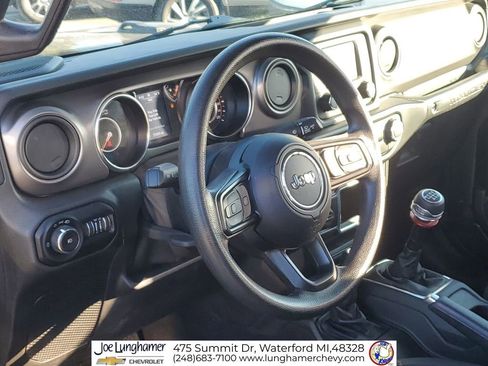 Used 2021 Jeep Wrangler Sport image 11