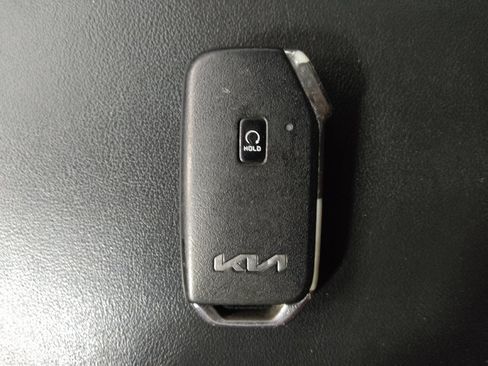 Used 2023 Kia Sorento S w/ Panoramic Sunroof Package FWD image 32