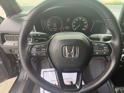 Used 2024 Honda Civic Sport image 11