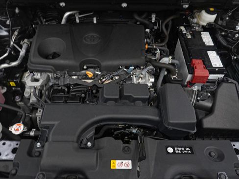 Used 2024 Toyota RAV4 XLE image 32