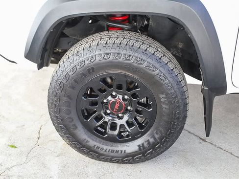 Used 2019 Toyota Tacoma TRD Pro image 9