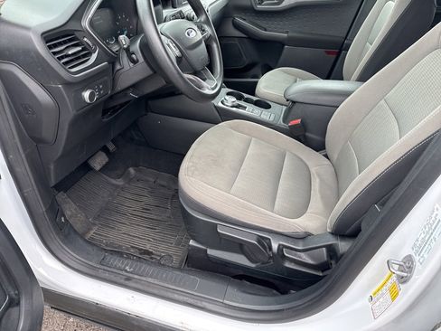 Used 2020 Ford Escape S image 15