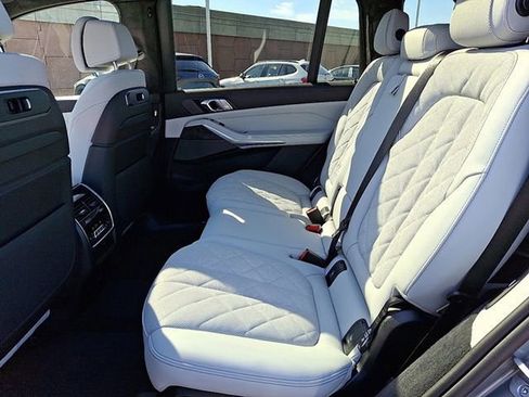 Certified 2026 BMW X7 xDrive40i AWD/4WD image 5