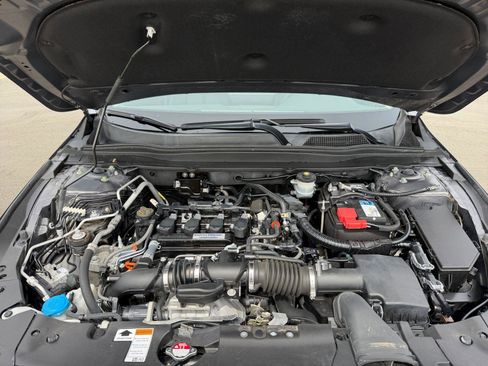 Used 2018 Honda Accord EX image 24