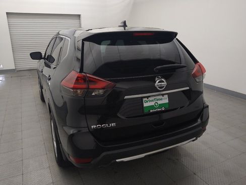 Used 2020 Nissan Rogue S FWD image 6