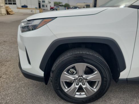 Used 2023 Toyota RAV4 XLE FWD image 10