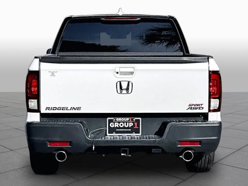 Used 2023 Honda Ridgeline Sport image 5