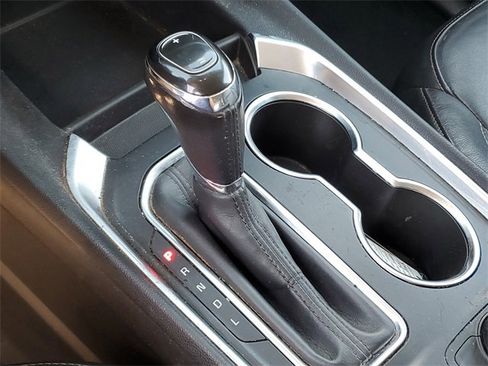 Used 2019 Chevrolet Traverse LT image 24