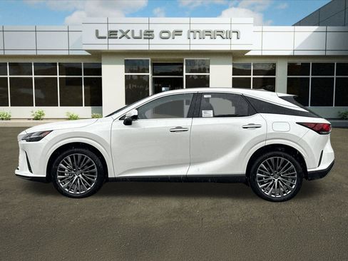 New 2026 Lexus RX 450h AWD image 2