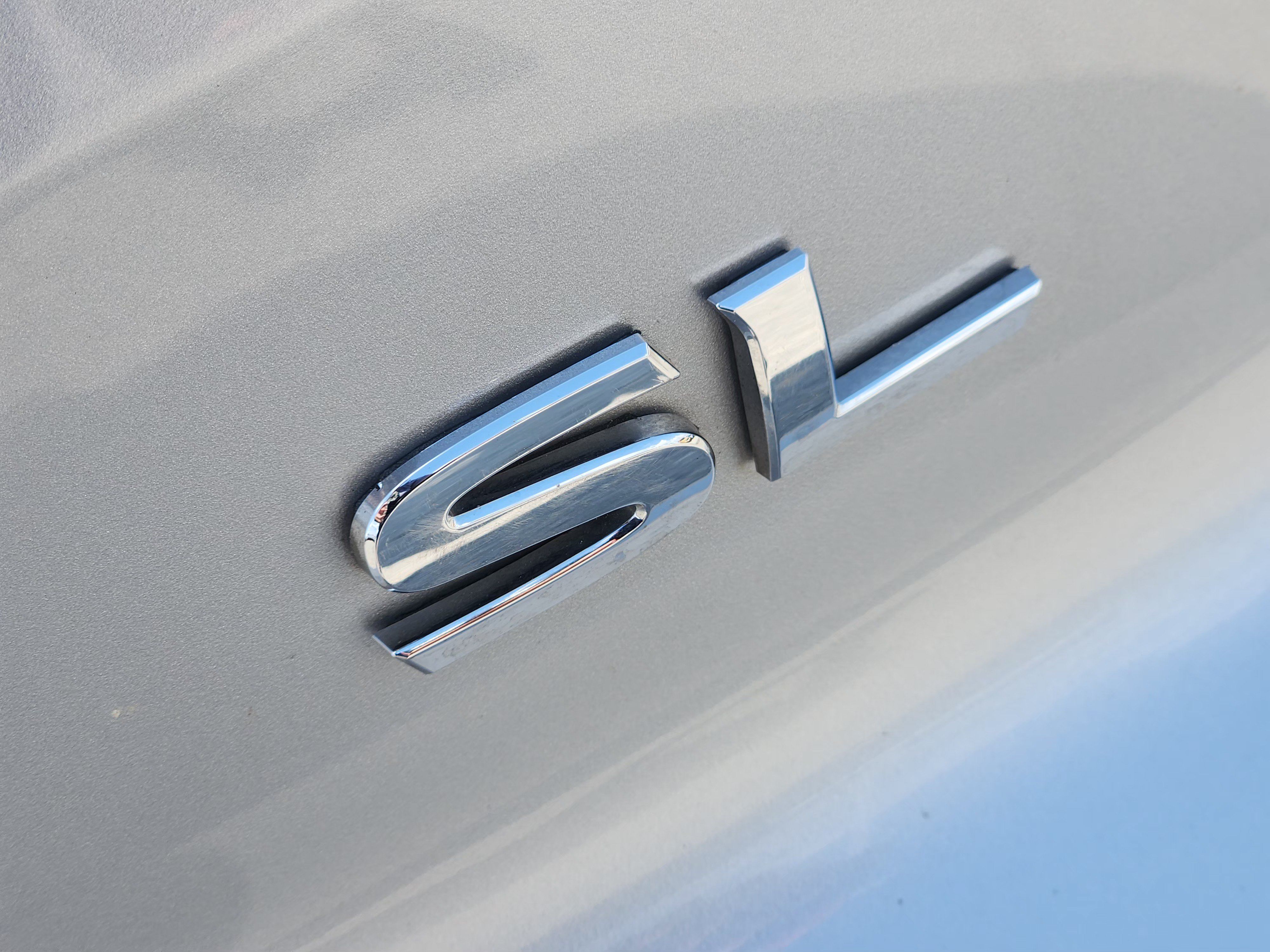 Used 2025 Nissan Pathfinder SL FWD image 12