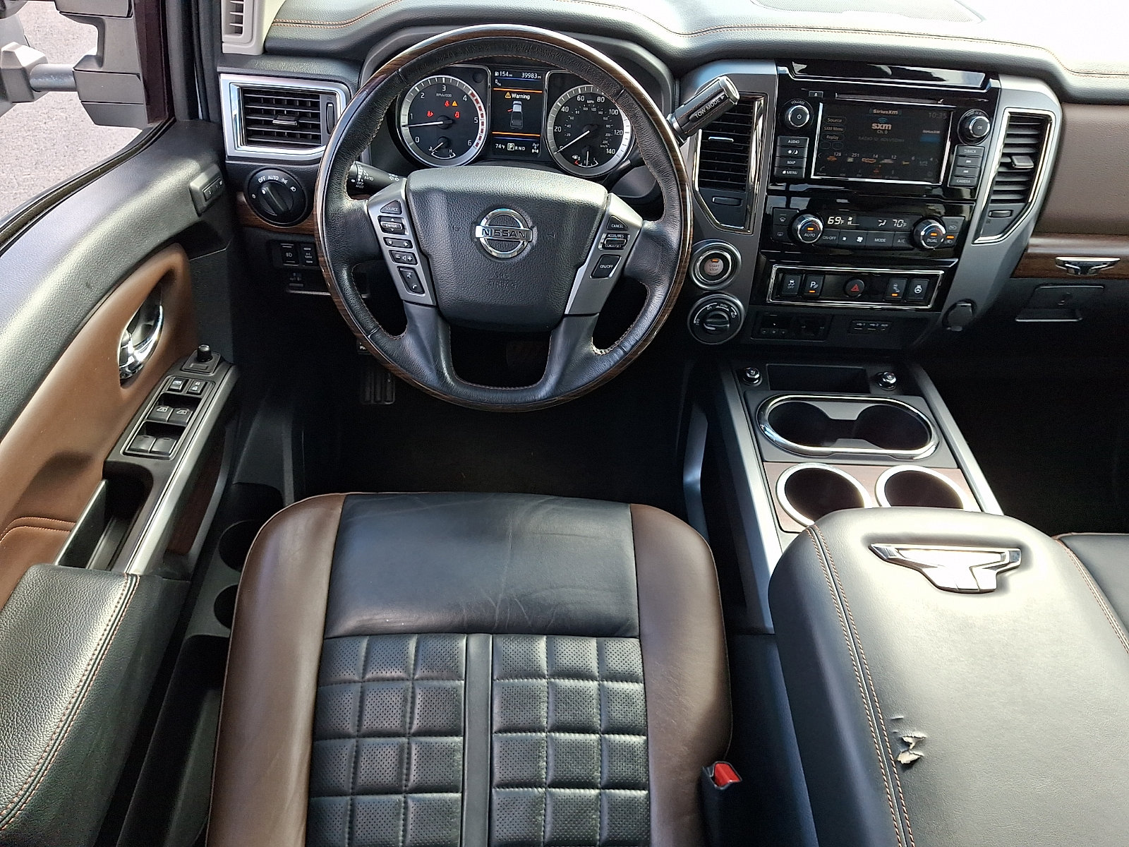 Used 2019 Nissan Titan Platinum Reserve w/ Platinum Utility Package AWD/4WD image 14