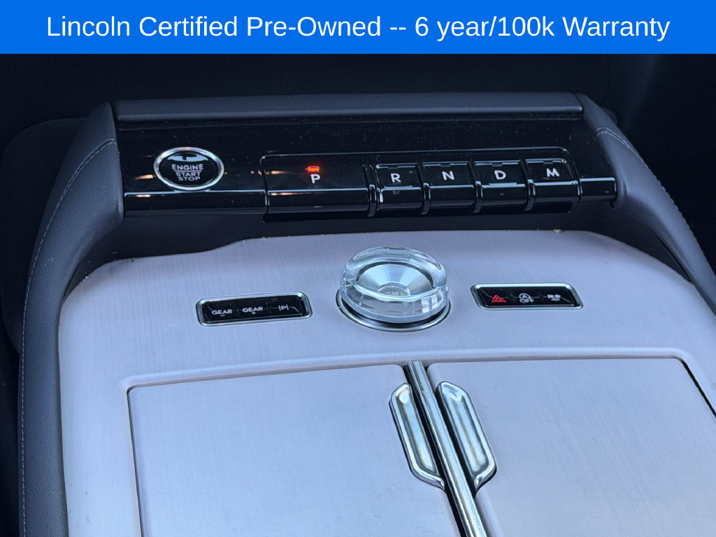 Used 2026 Lincoln Navigator Premiere AWD/4WD image 15