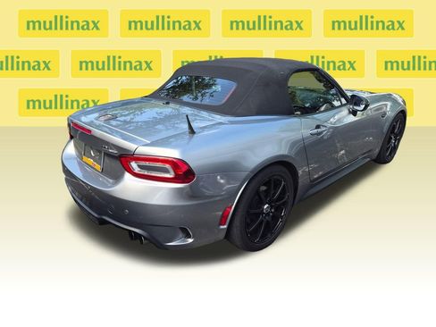 Used 2017 FIAT 124 Spider Abarth image 9