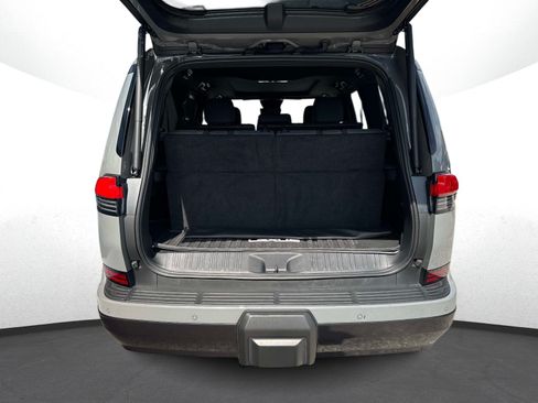 Certified 2025 Lexus GX 550 w/ Accessory Package (Z1) AWD/4WD image 11