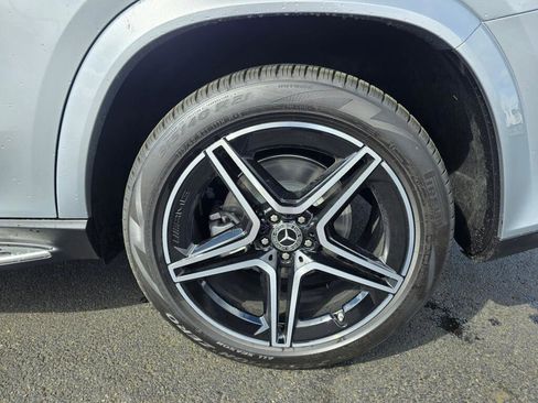 New 2026 Mercedes-Benz GLS 450 4MATIC image 21