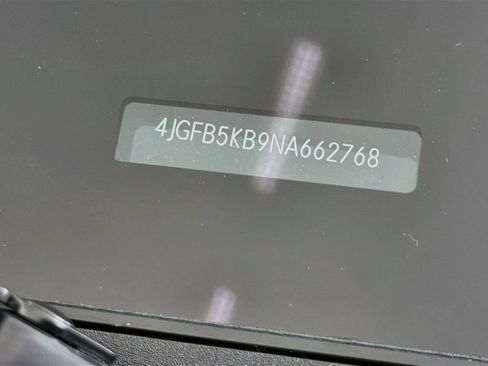 Used 2022 Mercedes-Benz GLE 450 4MATIC image 35