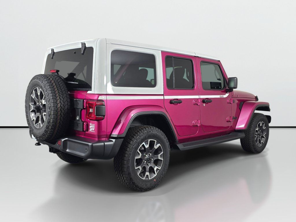 New 2026 Jeep Wrangler Unlimited Sahara w/ Whitecap Package AWD/4WD image 4