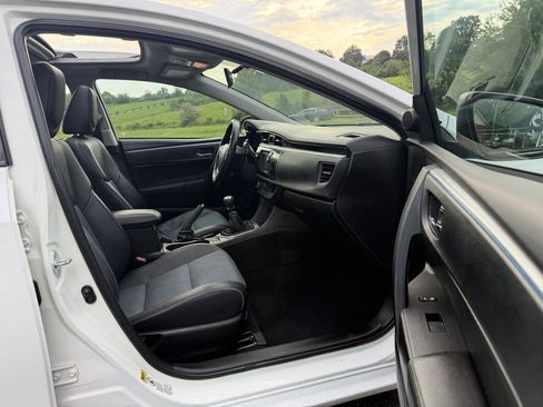 Used 2014 Toyota Corolla S FWD image 27