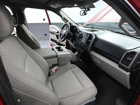 Used 2018 Ford F150 XLT w/ Equipment Group 302A Luxury AWD/4WD image 50