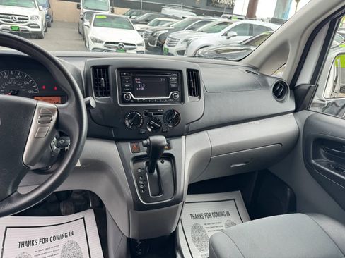 Used 2019 Nissan NV200 SV FWD image 20