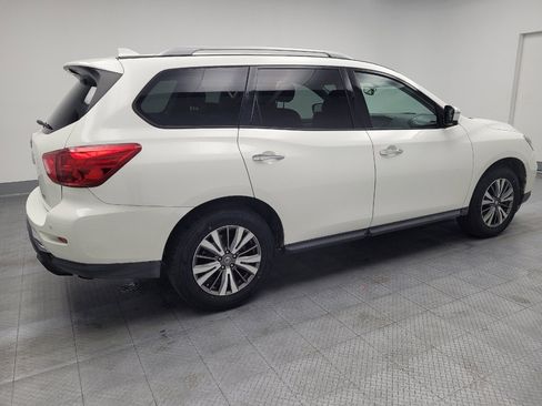 Used 2019 Nissan Pathfinder SL image 10
