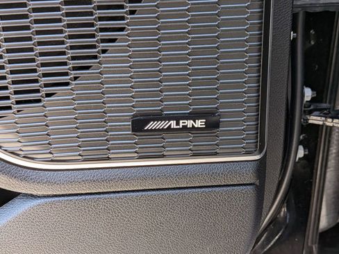 Used 2023 Jeep Grand Cherokee 4WD 4xe image 13
