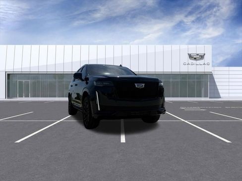 Certified 2024 Cadillac Escalade Sport w/ LPO, ONYX Package AWD/4WD image 8