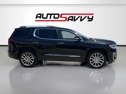 Used 2023 GMC Acadia Denali w/ Denali Ultimate Package FWD image 8