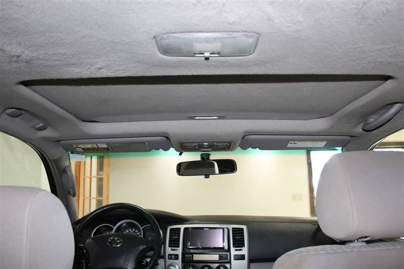 Used 2007 Toyota 4Runner SR5 AWD/4WD image 19