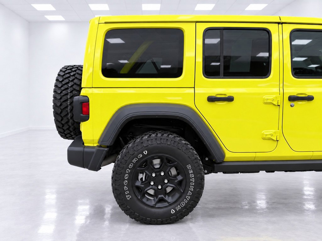 Used 2023 Jeep Wrangler Unlimited w/ Cold Weather Group AWD/4WD image 6