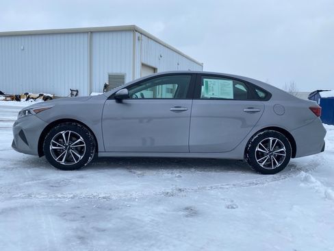 Certified 2024 Kia Forte LXS image 6