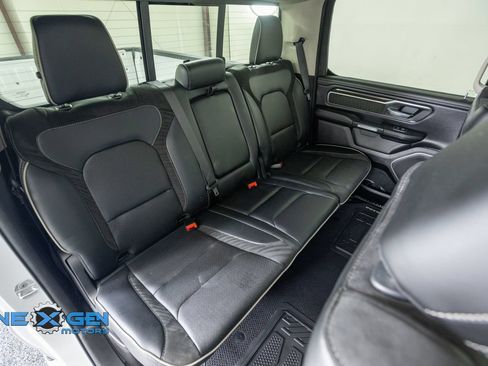 Used 2022 RAM 1500 Laramie AWD/4WD image 42
