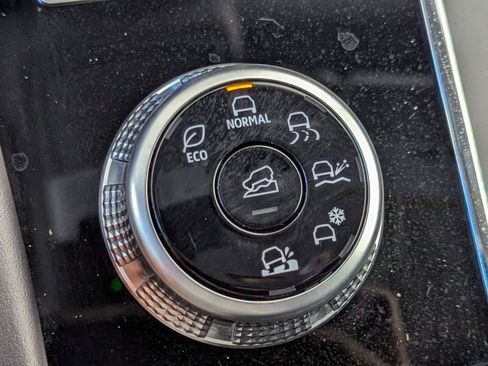 Used 2023 Mitsubishi Outlander SE image 26