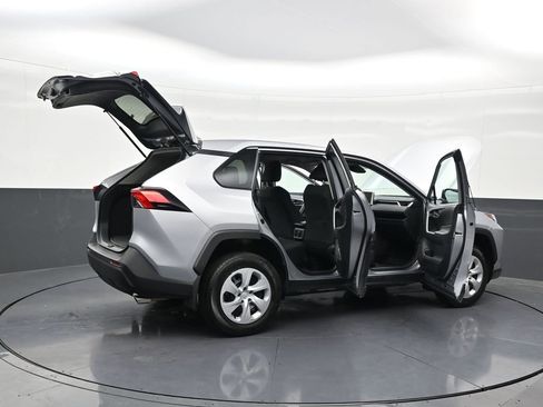 Used 2025 Toyota RAV4 LE FWD image 34