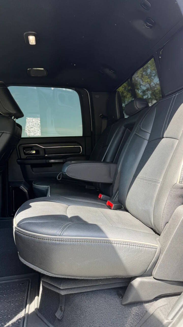 Used 2022 RAM 2500 Limited AWD/4WD image 23