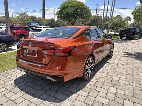 Used 2022 Nissan Altima 2.5 SR FWD image 37