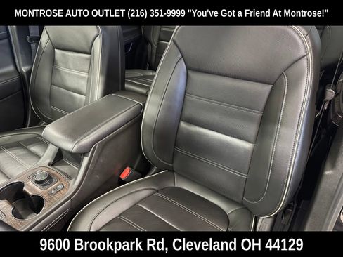 Used 2023 GMC Acadia Denali w/ Black Diamond Edition AWD/4WD image 28