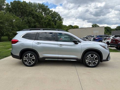 Certified 2026 Subaru Ascent Touring AWD/4WD image 7