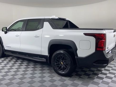 New 2024 Chevrolet Silverado EV W/T image 6