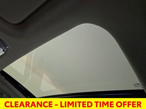 Certified 2024 Hyundai Elantra Limited image 16