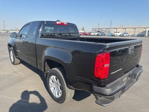 Used 2022 Chevrolet Colorado LT w/ Fleet Safety Package image 2