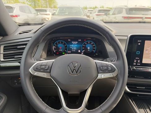 New 2026 Volkswagen Atlas Cross Sport SEL AWD/4WD image 12