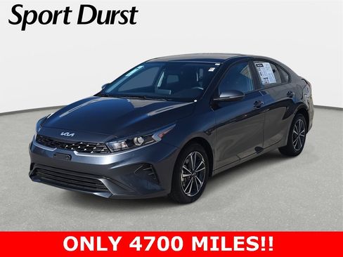 Used 2024 Kia Forte LXS w/ LXS Technology Package image 1