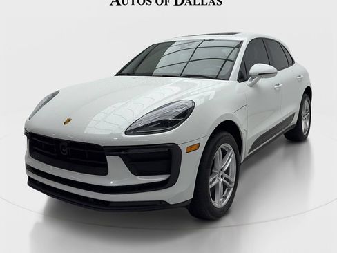 Used 2023 Porsche Macan Turbo AWD/4WD image 4