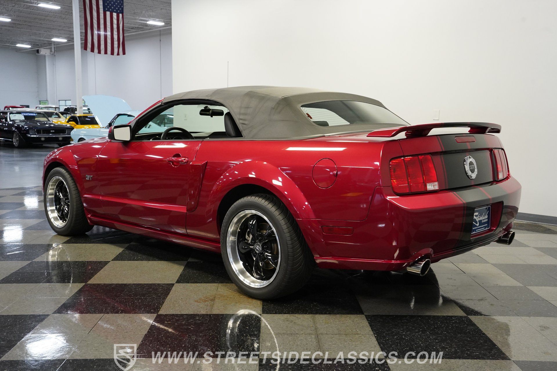 Used 2006 Ford Mustang GT RWD image 10