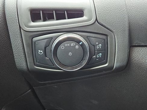 Used 2013 Ford Focus SE image 17