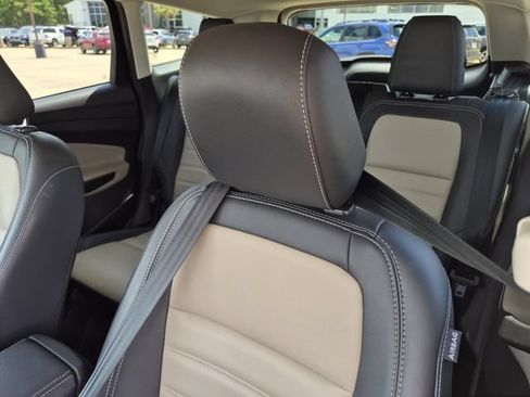 Used 2019 Ford Escape SEL FWD image 21