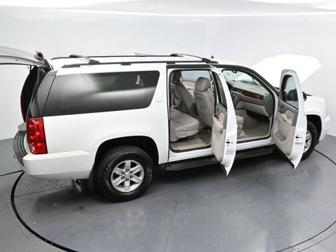 Used 2013 GMC Yukon XL SLT image 43