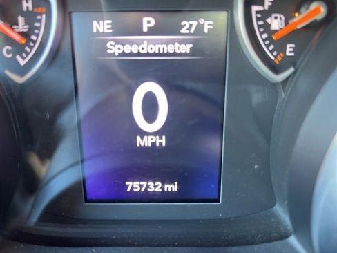 Used 2019 Jeep Wrangler Sport image 20