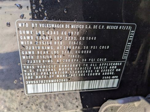 Certified 2022 Volkswagen Taos SE w/ Driver Assistance Package image 35